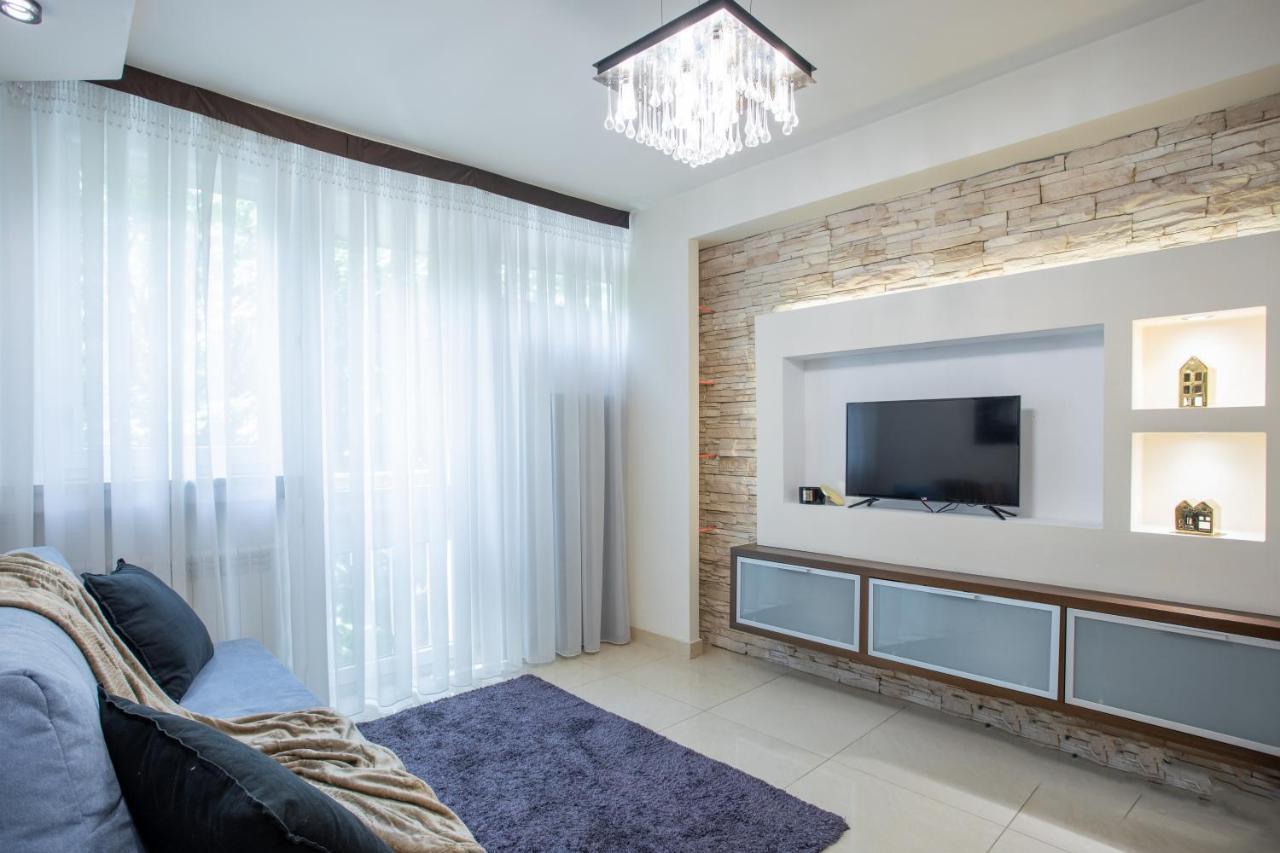 Apartment Golden - Location - Grzybowska 5 Warschau
